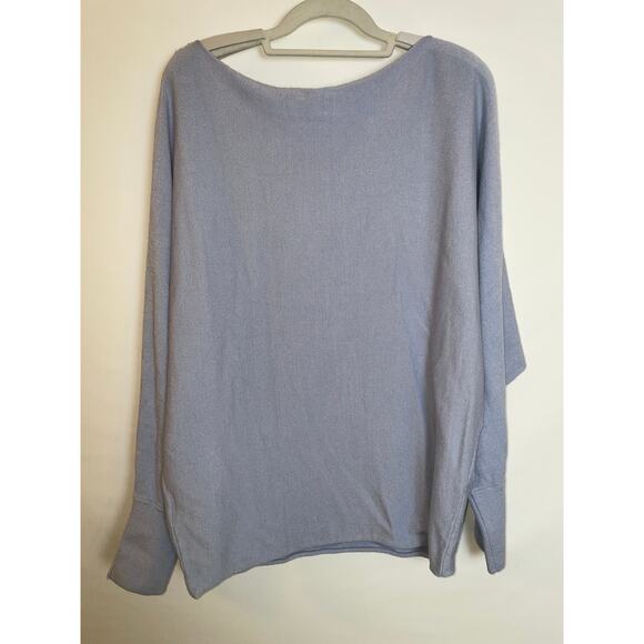 Catwalk Junkie Batwing Sweater - Size M - Very Soft! - Picture 2 of 10